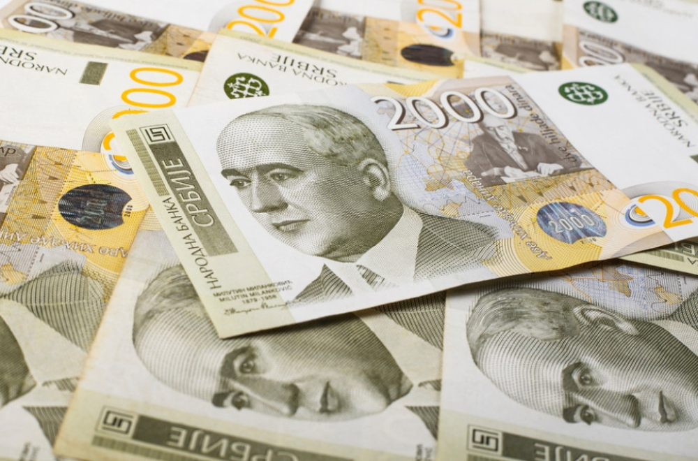 Ko u Srbiji ima prosečnu platu višu od 300.000 dinara