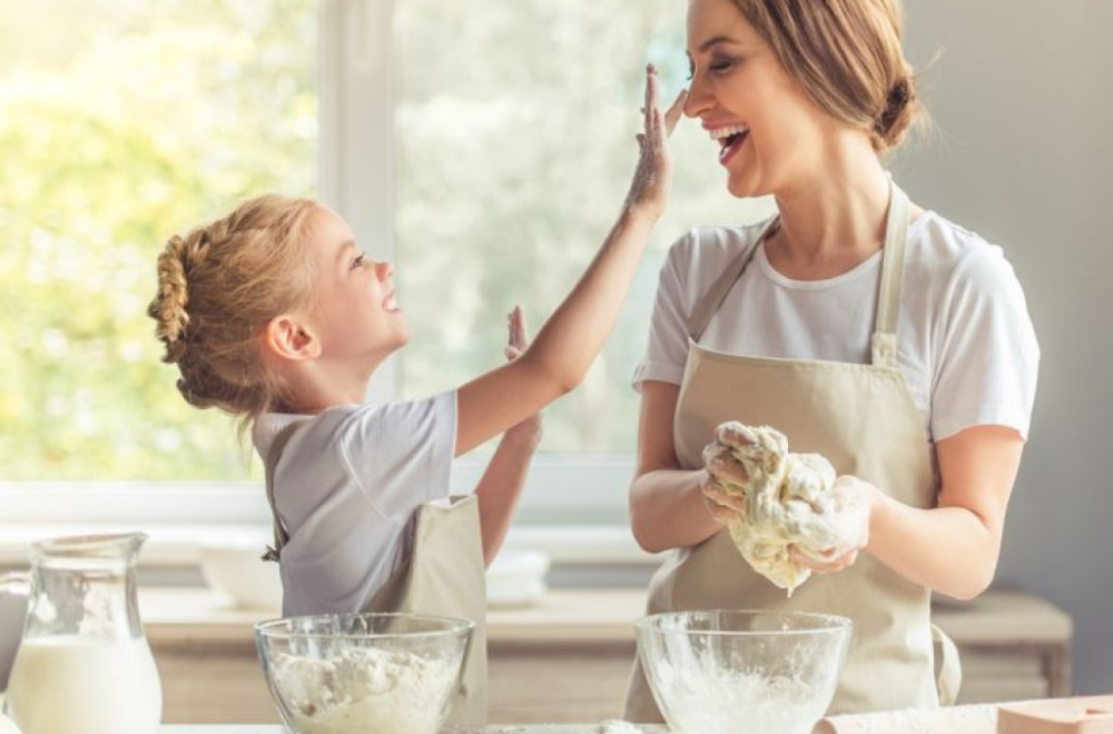 Mame koje odgajaju samouverene ćerke rade šest stvari drugačije