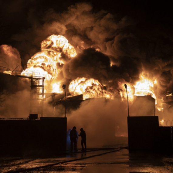 "Apokalipsa" na frontu; Bačena bomba od 3.000 kg; Spremno na desetine hiljada vojnika FOTO/VIDEO