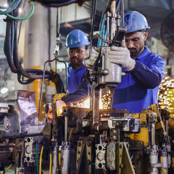 Propada industrijski gigant: Ukidaju 1.500 radnih mesta
