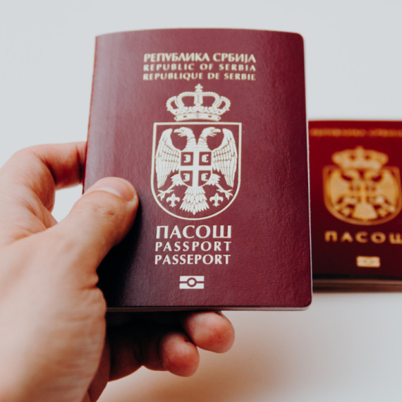 Termini za izdavanje pasoša popunjeni mesec dana unapred: Evo šta da radite u tom slučaju VIDEO