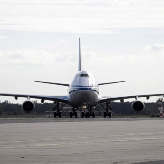 Potpuni haos uoči praznika: Hiljade ljudi bilo zaglavljeno na aerodromu VIDEO