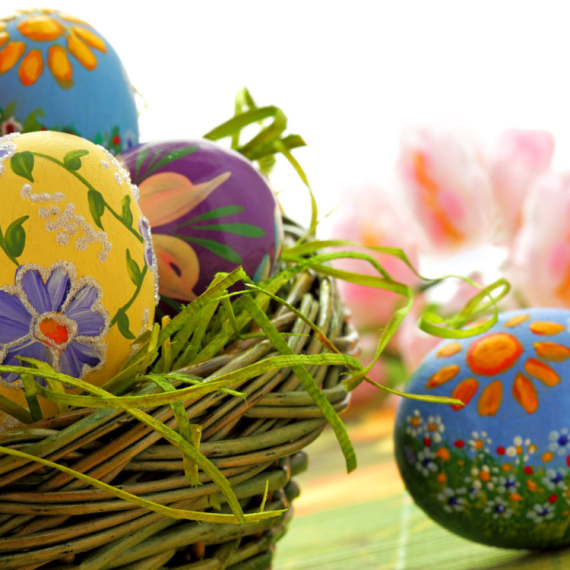 Na koji dan se farbaju uskršnja jaja?