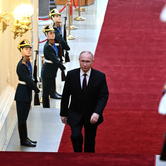 Stiže Putin, posle 24 godine