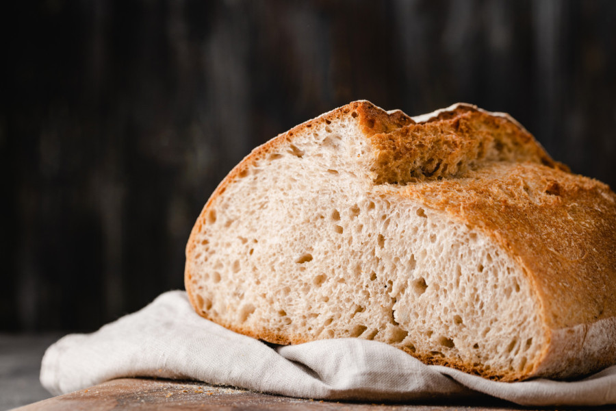 Bakin trik za bajati hleb: Uradite ovo i biće svež kao da ste ga tek kupili