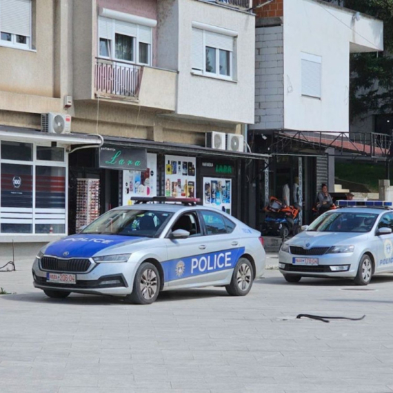 Teror nad Srbima se nastavlja: Direktor Banke Poštanske štedionice priveden pa pušten