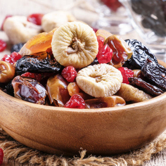 Smanjuje rizik od kardiovaskularnih bolesti i dijabetesa: Ovo voće ćete sad voleti još više