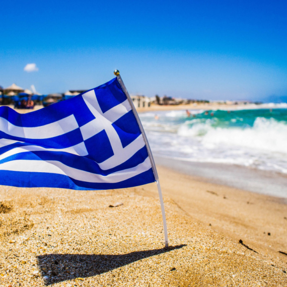 "Rat" u Grčkoj: Pokret peškira za plažu besni