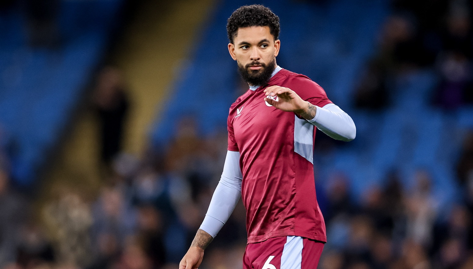 Raskinuo sa seksi fudbalerkom, pa smuvao 19-godišnjakinju: On ne gubi vreme FOTO