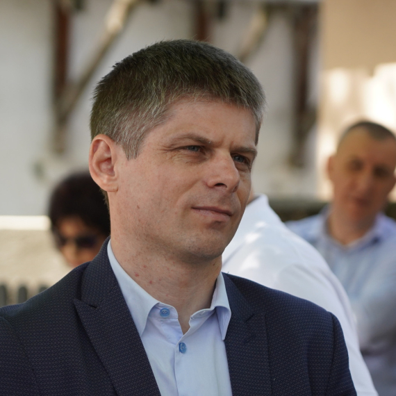 Gujon objavio snimak: "Pogledajte reakciju publike na politiku Srbije prema Rusiji" VIDEO
