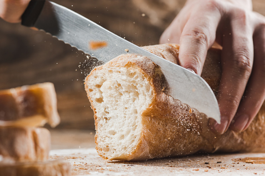 Bakin trik za bajati hleb: Uradite ovo i biće svež kao da ste ga tek kupili