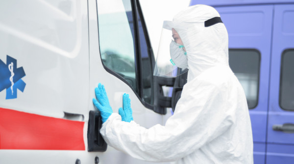 Iz SZO upozoravaju: "Ebola se i dalje širi"