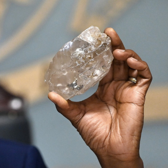 U Rusiji pronađen novi mineral, daleko skuplji od zlata