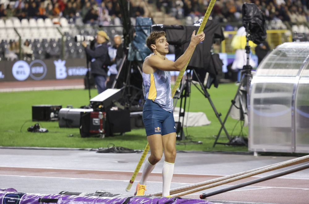 Ispisao istoriju u sportu, pa verio skandinavsku lepoticu: Olimpijski šampion ima razloga za slavlje FOTO