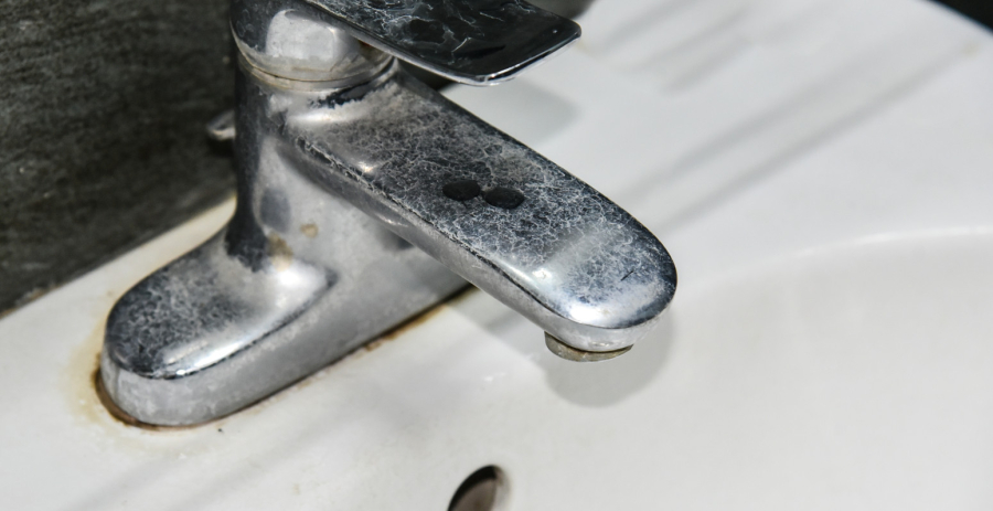 Hemiji recite zbogom, uz ovaj trik više nikada nećete videti kamenac na slavinama