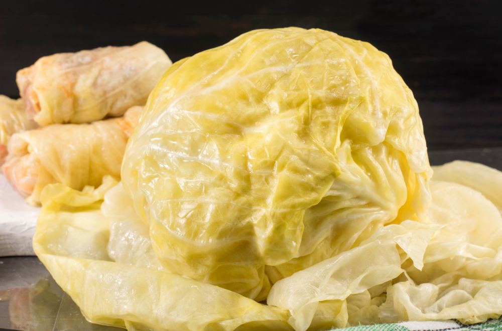 Kako da kiseli kupus dobije lepu žutu boju? Tajna je u ovoj namirnici