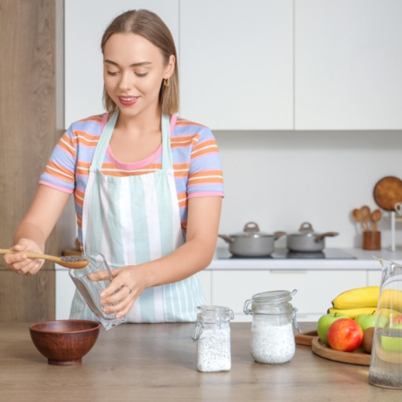 Potrebna su vam samo 3 sastojka i kilogrami će se istopiti: Recept za mršavljenje za kojim su svi "ludi" VIDEO