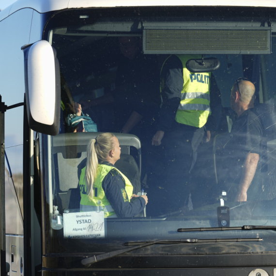 Drama u srpskom autobusu za Beč: Putnik vozača izujedao po licu