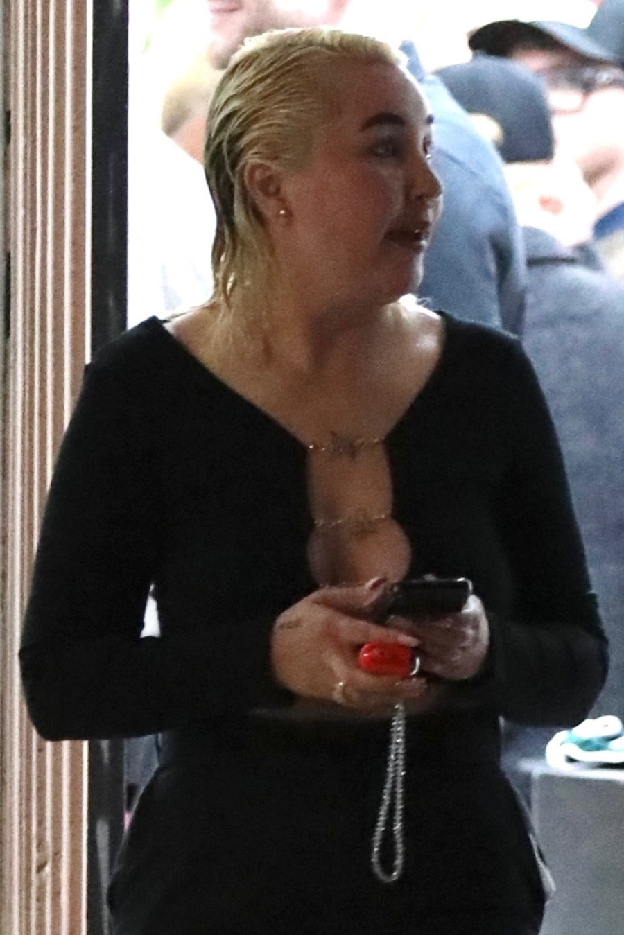 Uradiću sve samo da se osećam mršavo i slatko, nastaviću da uzimam lek