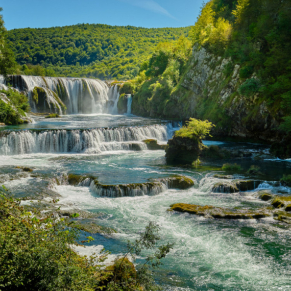 Ulaznica za 4 evra: Nestvarno lepi vodopadi za koje mnogi nisu čuli FOTO