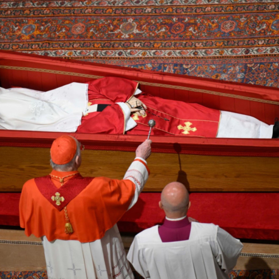 Šta sledi nakon sahrane pape Franje? FOTO