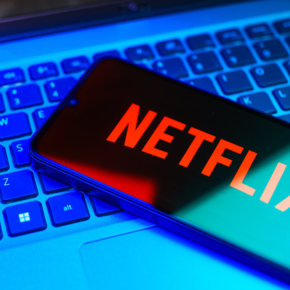 Poskupeo Netflix: Korisnici u Srbiji dobili obaveštenje FOTO