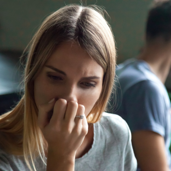 Maj im donosi raskid dugogodišnje veze? Ovi znakovi mogli bi reći – dosta je