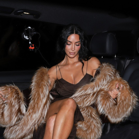 Slikala zadnjicu u novim seksi gaćicama, pa ponosno objavila na mrežama FOTO