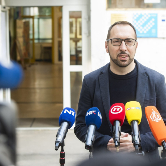 Haos u Zagrebu ne jenjava: Tomašević odgovorio Tompsonu FOTO