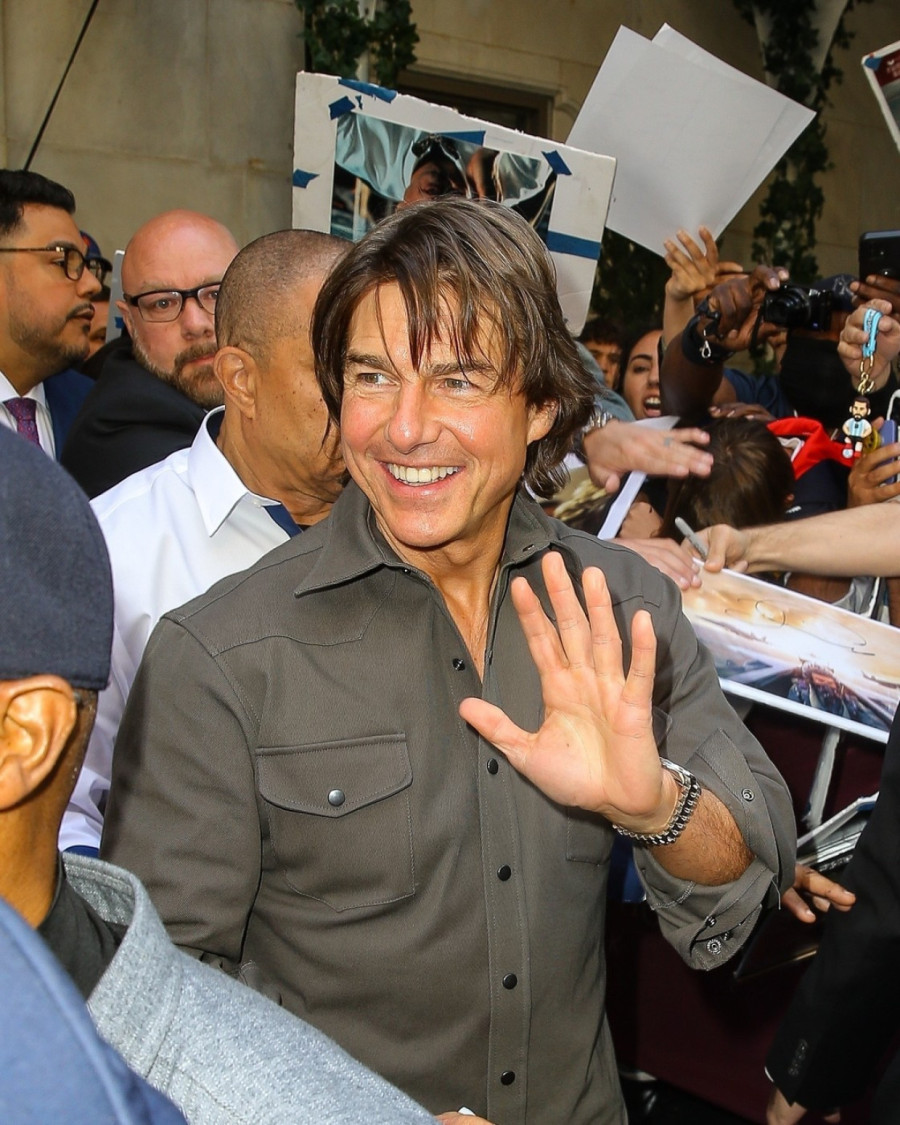 Tom Kruz i 26 godina mlađa Ana potvrdili vezu: Slučajni detalj ih je odao FOTO