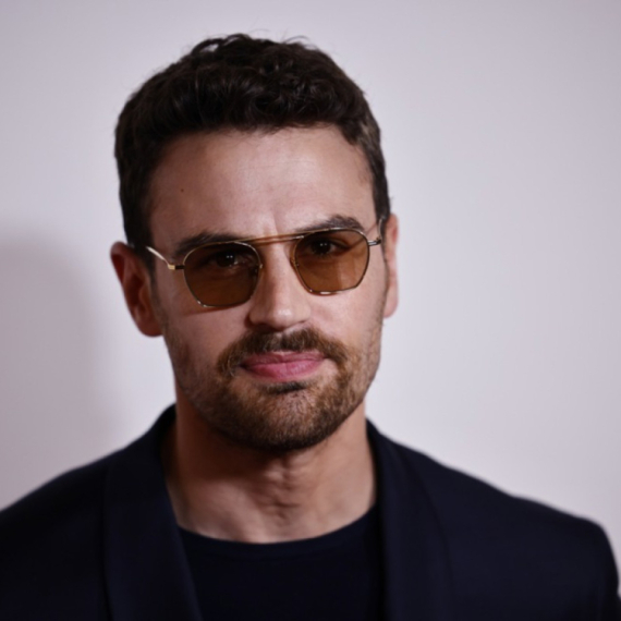 Vratio se veliki hit koji gledaoci obožavaju: "Najbolje što Netflix trenutno nudi" VIDEO