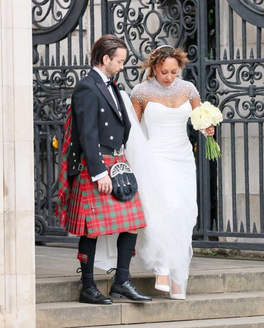 Bivša Spajsica se udala u 51. godini: Treća sreća s frizerom FOTO