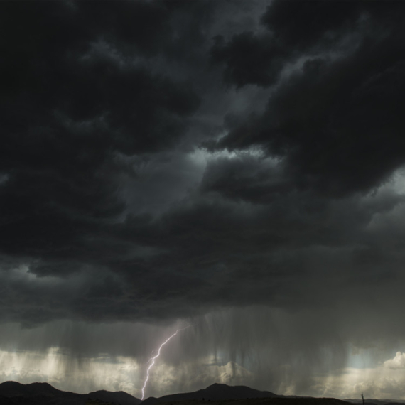 Turisti dobili hitno upozorenje: Snažne oluje će pogoditi Španiju