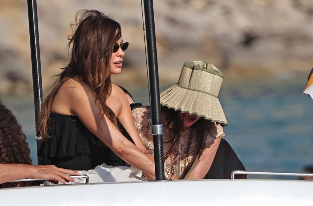 Vatreni ples slavne Kolumbijke zapalio mreže: Ko je novi frajer? VIDEO