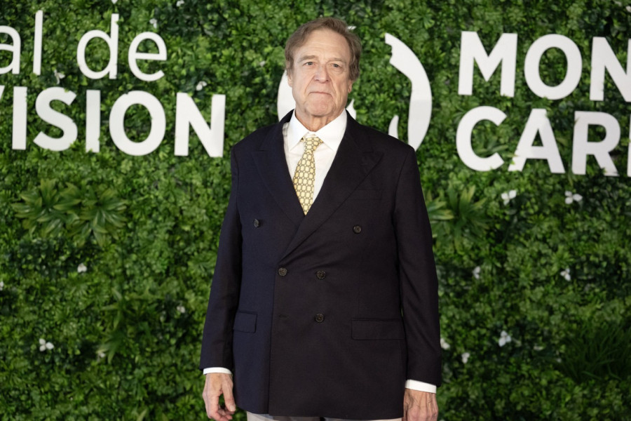 Slavni glumac šokirao novim izgledom: Smršao čak 90 kilograma i sad je drugi čovek FOTO