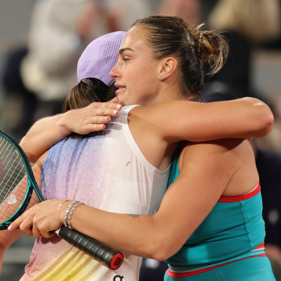 Sabalenka i Švjontek "ispalile" Dubai