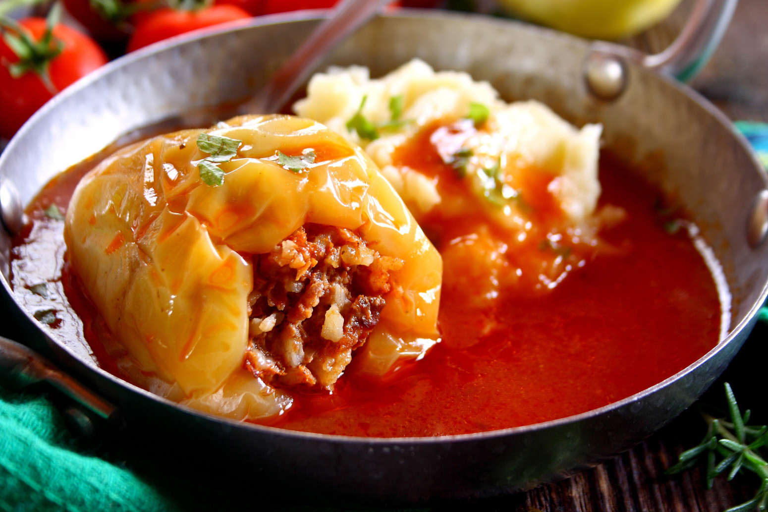 Koja paprika je za ajvar, a koja za punjenje: Kako da izaberete najbolju?
