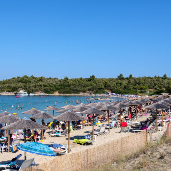 Gužve na granicama, manjak vode i radnika: Halkidiki pred najtežom sezonom do sada?
