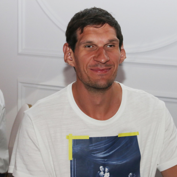 Ovaj film obara rekorde na Netflixu, u svetu i Srbiji: Igra Bobi Marjanović FOTO/VIDEO