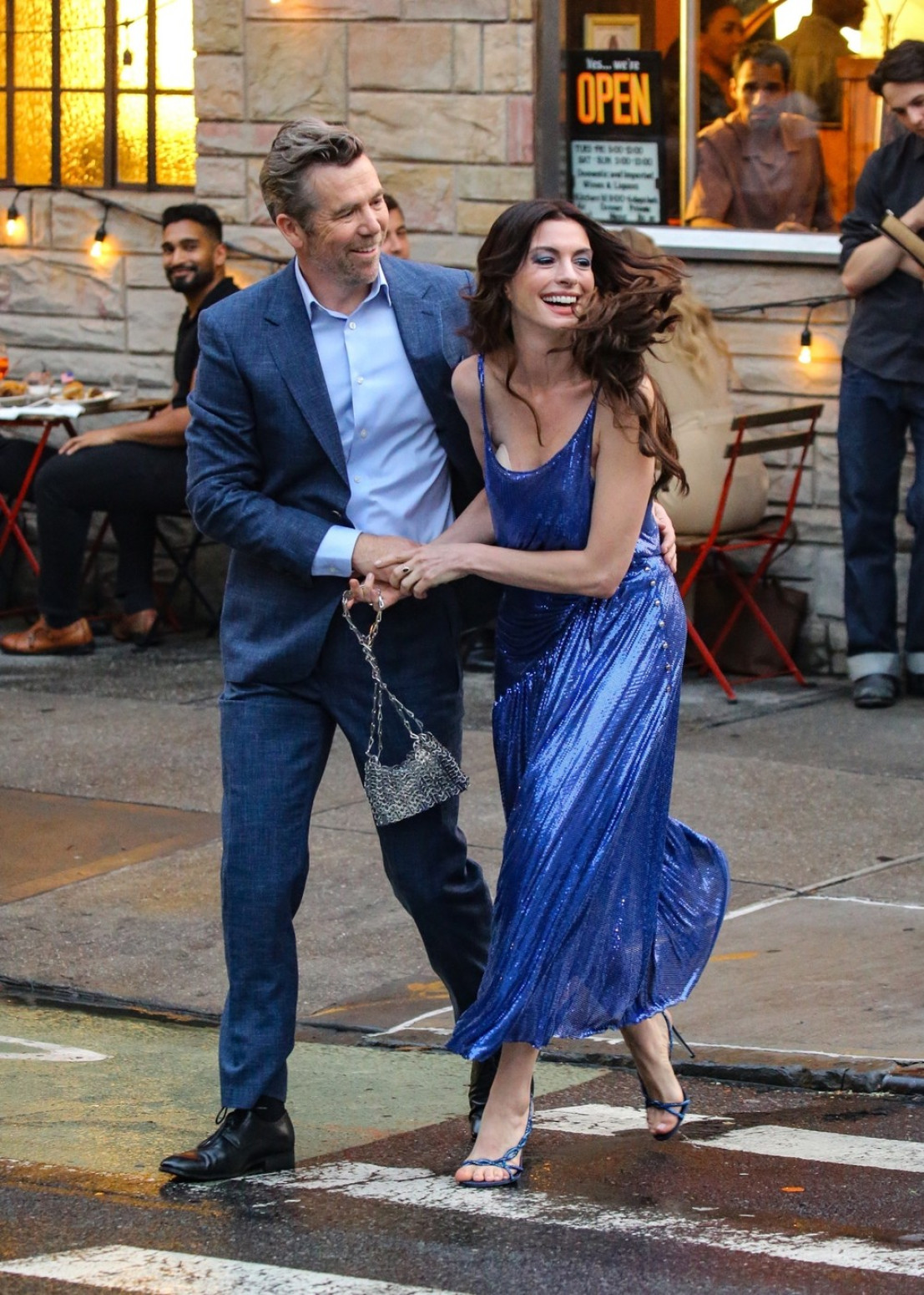 Samo ona ima ovaj damski nastup: Svi su gledali zanosnu glumicu FOTO