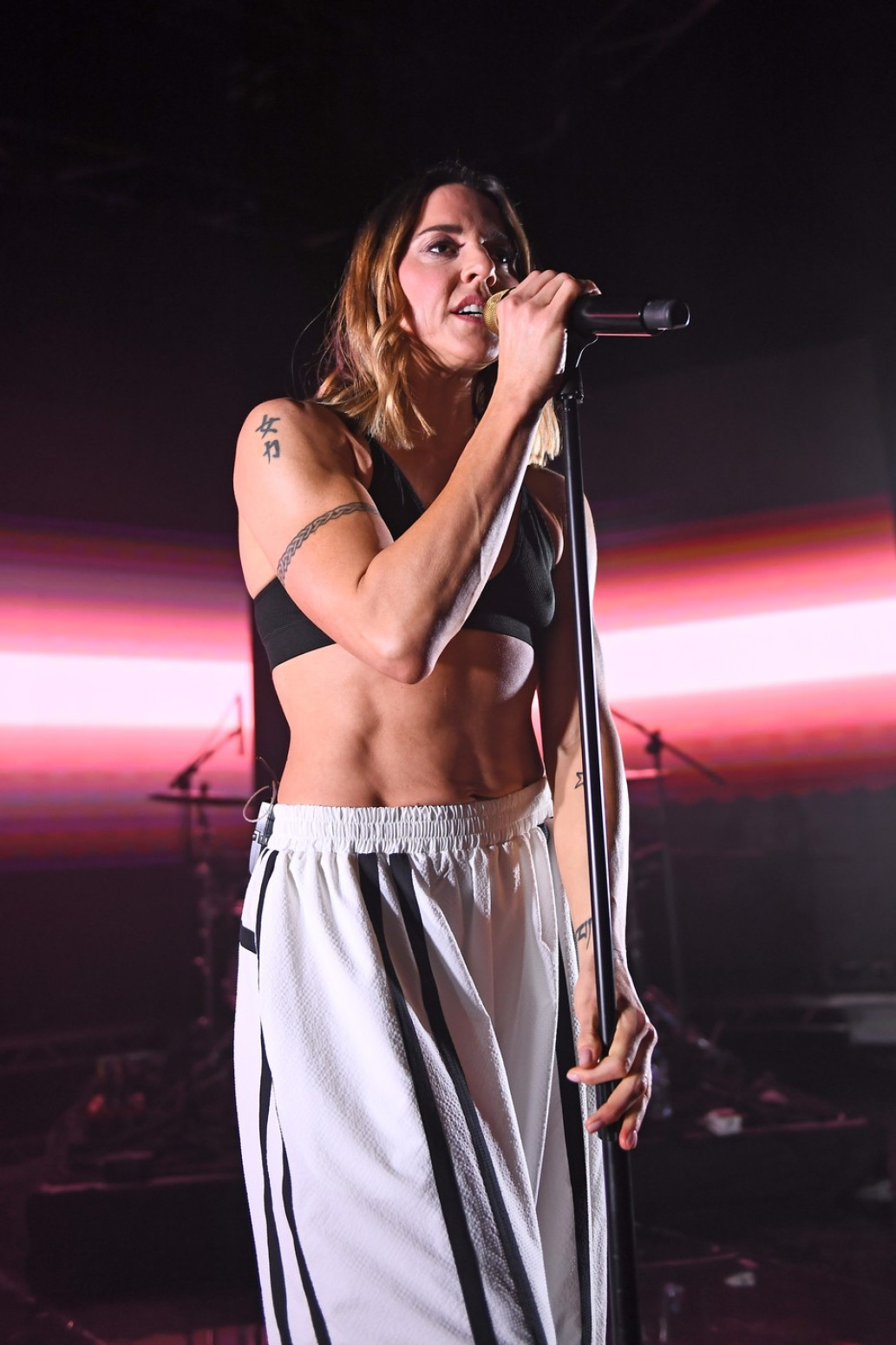 Bivša spajsica očarala telom od kamena: A tek da vidite trbušnjake FOTO