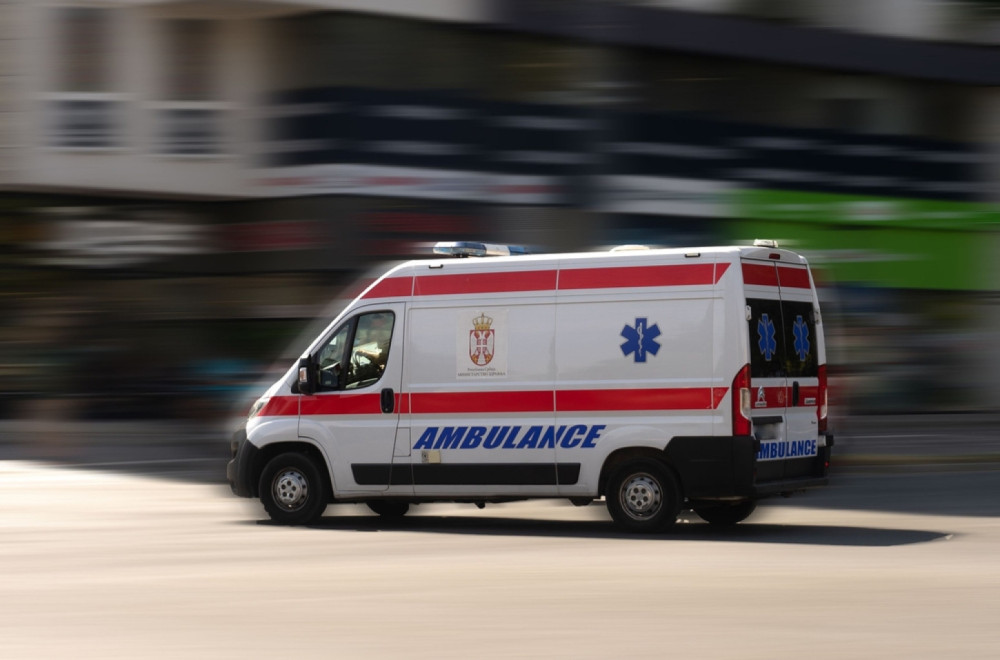 Eksplozija u beogradskom lokalu: Radnik sa teškim povredama prebačen u Urgentni centar