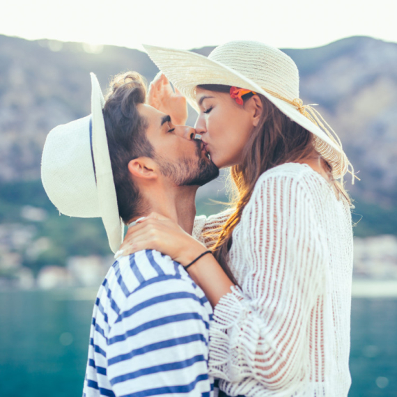 Znakovi kojima kraj avgusta menja ljubavni život iz korena