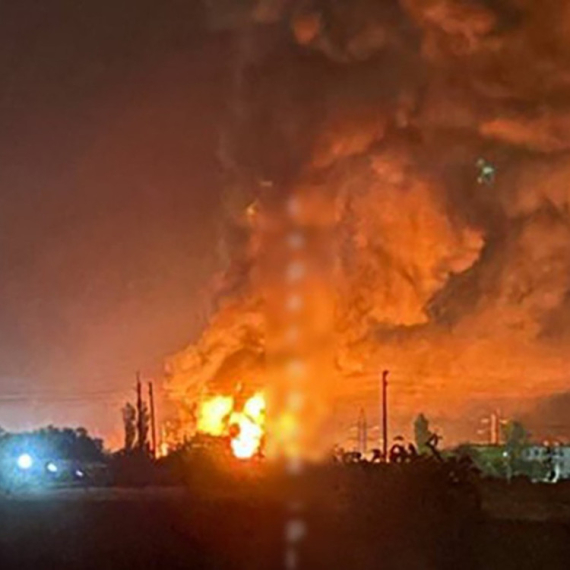 Rat – dan 1.418: Ukrajinci pogodili naftne platforme; Borbe su teške; Zelenski: 1.000 mrtvih dnevno FOTO/VIDEO