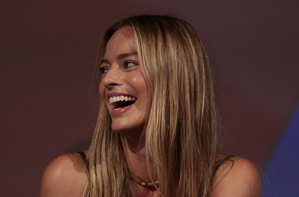 Holivudska lepotica prvi put u javnosti nakon porođaja, teško je skrenuti pogled FOTO