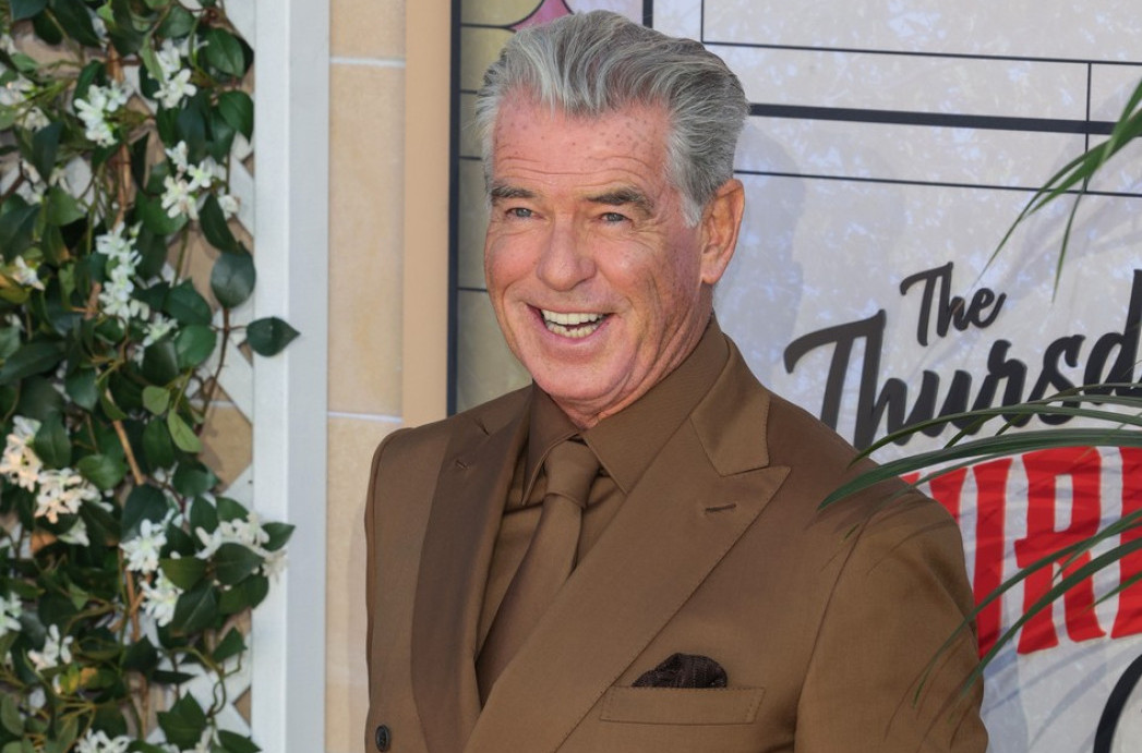 Zašto je Pirs Brosnan i dalje najveći frajer Holivuda? FOTO