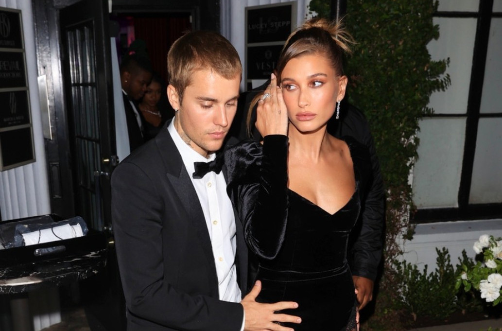 Slavni pevač "okačio" dirljive fotke na mrežama – i stvarno tope srca FOTO