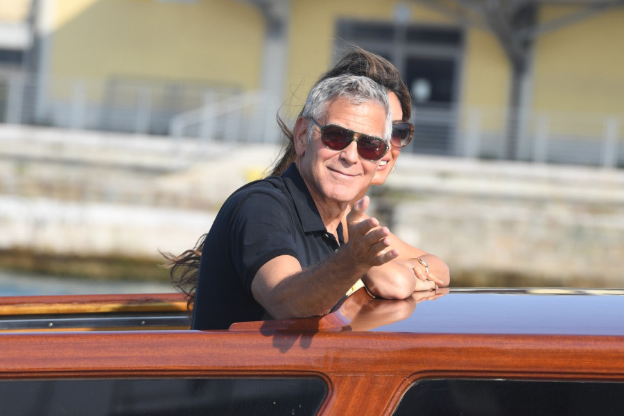 Tek je stigla, a već su svima pale vilice: Amal Kluni očarala u Veneciji FOTO