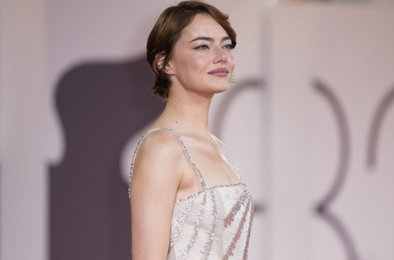 Luj Viton je znao kome će da skroji haljinu po meri FOTO