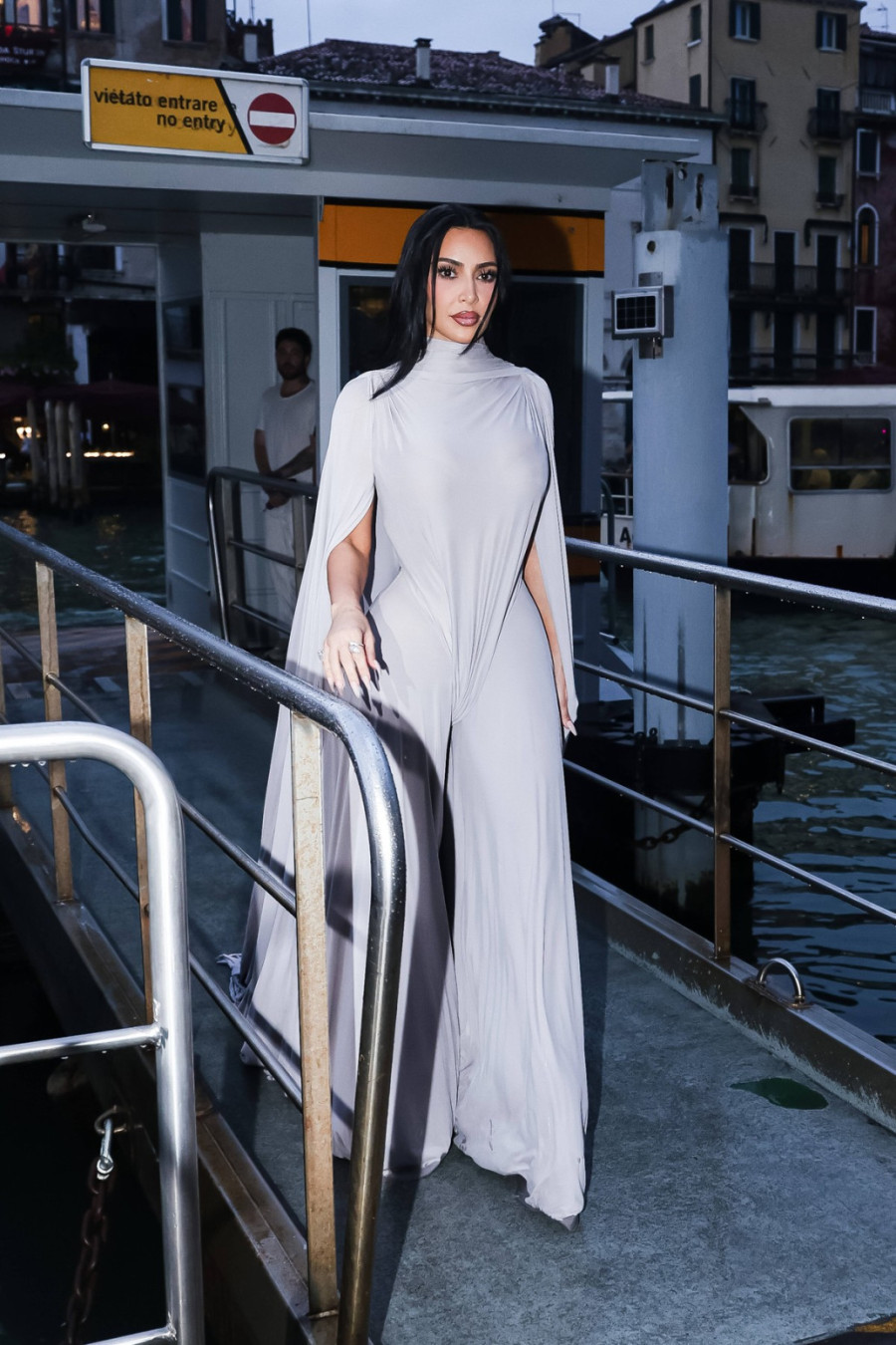 Domaći je za školu, a ne za kuću: Kim Kardašijan razbesnela javnost stavom o roditeljstvu